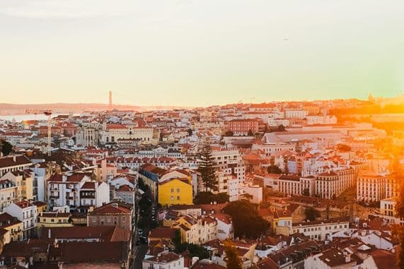 Portugal Golden Visa CMVM funds 2025